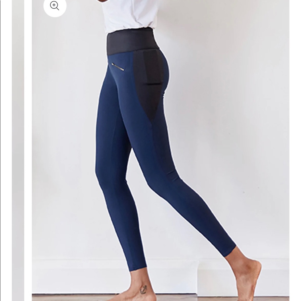 ADAY Throw And Roll Leggings- medium blue/black